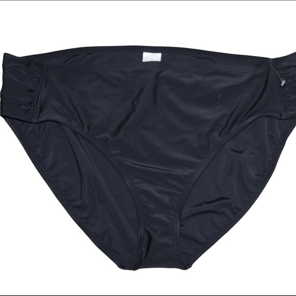 New Ava & Viv BLACK Slimming SWIM BOTTOMS 24W / 26W - Picture 2 of 5